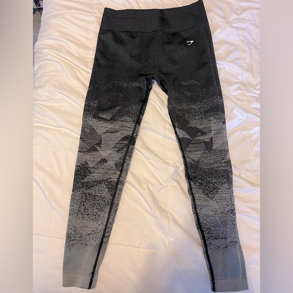 Gymshark Adapt Seamless Leggings size Large